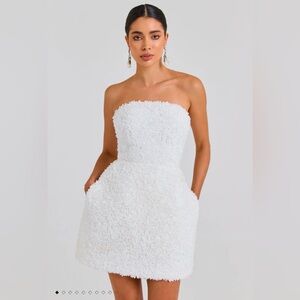 NADINE MERABI Maisy Strapless White Textured Bubble A-Line Dress